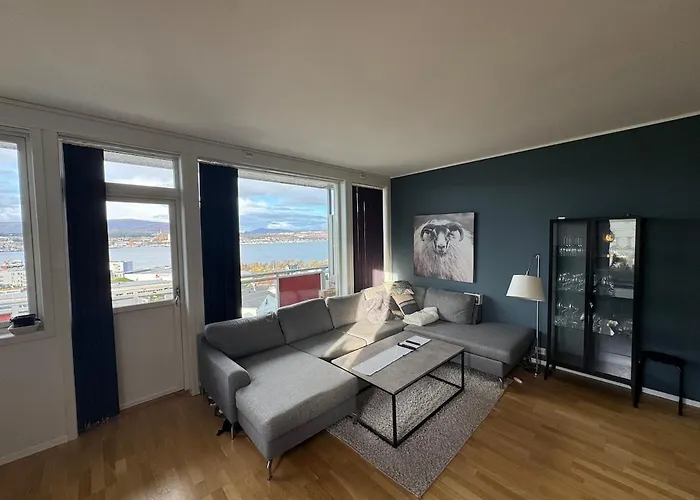 On Tomasjord With A Wonderful View Apartment Tromso
