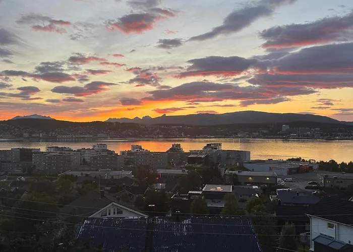 Apartment On Tomasjord With A Wonderful View Tromso